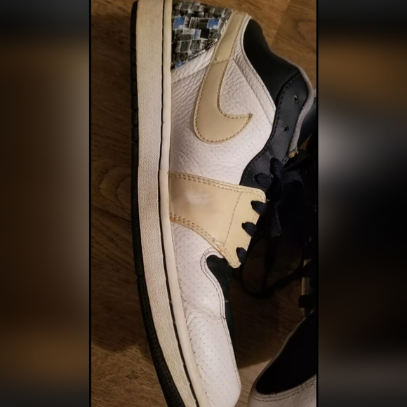 Air Jordan 1  Phat Low “Georgetown Hoyas” Shoes for Men, Size US 11 - Picture 6 of 9